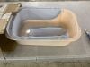 Large Open-Top Cat Litter Box with High Sides - Thumbnail 2