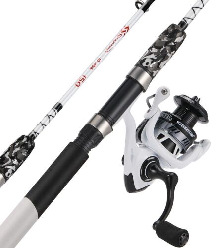 Spinning Reel and 2-Piece Fishing Rod Combo - Lot 580
