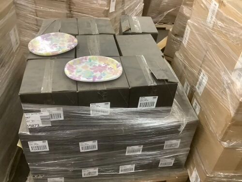 Pallet of (33) Cases of Simply Spring Paper Plates, 10" x 20", 8 packs of 12 per Case - Lot 471
