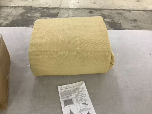 Shade Sail 16' x 20' - Lot 493