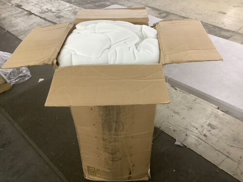 Mattress Pad, Unknown Size - Lot 695