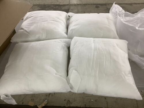 Lot of (4) 18" x 18" Throw Pillow Inserts - Lot 793