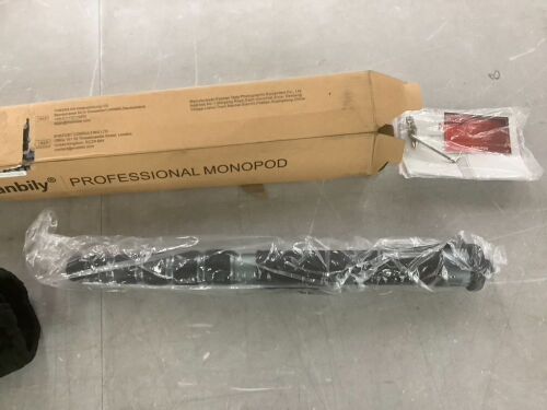 Manbily Camera Monopod - Lot 786