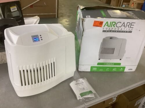 AIRCARE CONSOLE 3.6-Gal. Cool Mist Evaporative Whole House Humidifier for 3,600 sq. ft., White - Lot 124JF