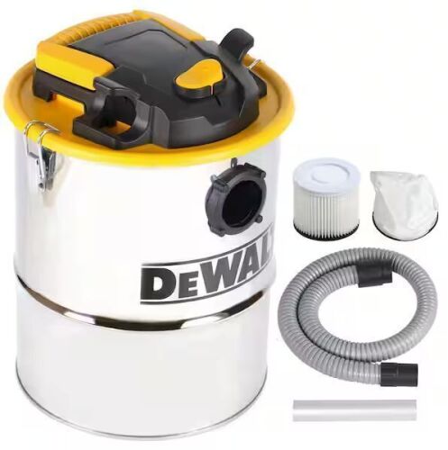 DEWALT 4 Gal. Stainless Steel Ash Vacuum for Dry Pickup - Small Tear in Filter Bag - Lot 135JF