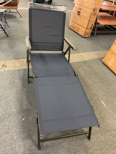 Lounge Chair - Lot 72