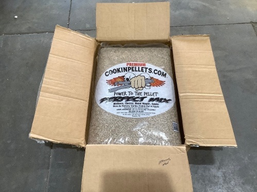 CookinPellets Perfect Mix Hardwood Pellets, 40 Lb Bag  - Lot 543