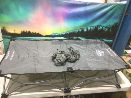 Regalo My Cot Portable Travel Bed - Lot 549