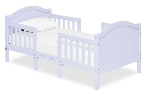 Dream On Me 3 in 1 Convertible Toddler Bed  - Lot 632