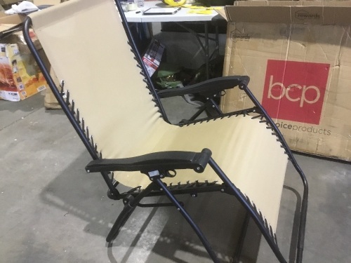 Oversized Reclining Zero Gravity Chair Lounger w/ Cup Holder, Pillow  - Lot 1154
