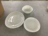 18 Piece Dish Set - Thumbnail 1