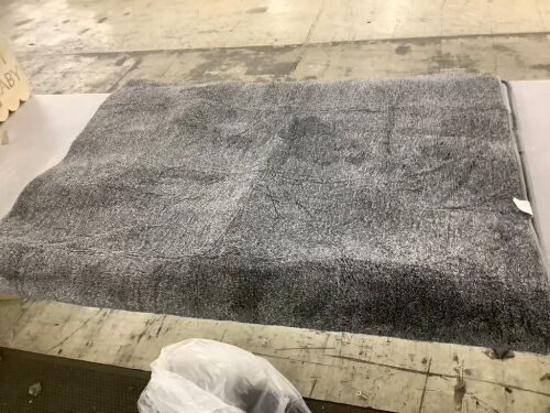 Gray Area Rug, 4 x 6 - Lot 346