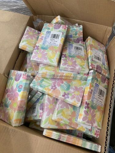 Pallet of (13) Cases of Simply Spring Disposable Paper Towels, Approx 96 Packs per Case - Lot 580