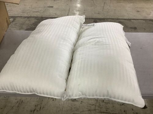 Beckham Hotel Collection Down Alternative Pillows, 2 Pack - Lot 670