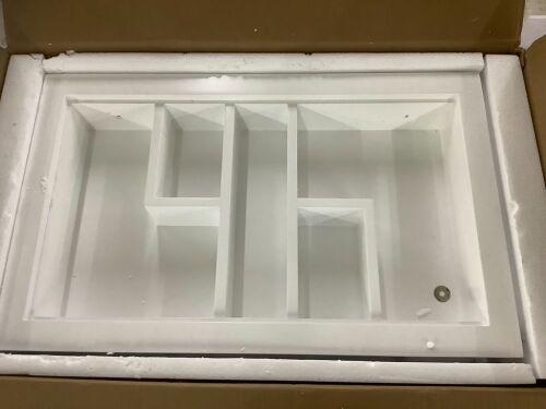 Solid Wood 14 x 24 Recessed Wall Niche Medicine Cabinet, 3-Tier - Lot 170