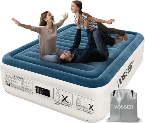 VOSSER Queen Air Mattress with Built-in Pump - Lot 585