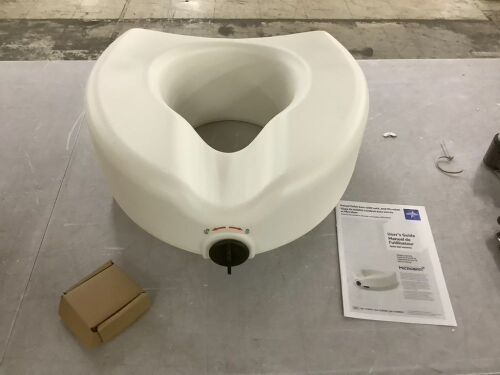 Raised Toilet Seat with Lock - Lot 680