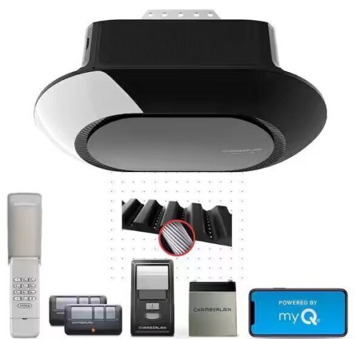 Chamberlain 3/4 HP LED Smart Quiet Belt Drive Garage Door Opener with Battery Backup - Lot 29JF