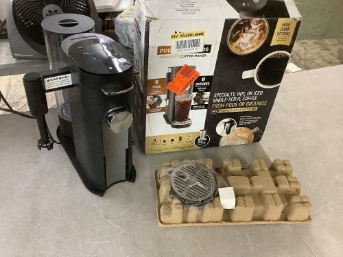 NINJA Pods and Grounds 3-Cup Black Specialty Single-Serve Coffee Maker with K-Cup Pod Compatibler - Lot 938JF