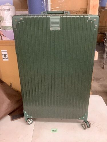 Aluminum Frame Hardside Luggage with Spinner Wheels and TSA Lock, 8 Spinner Wheels Luggage Lightweight Carry On Suitcase, Rolling Luggage Carry on for Travel/business - Lot 10066