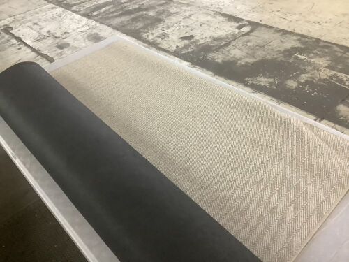 4' x 6' Door Mat - Cut on Bottom - Lot 563