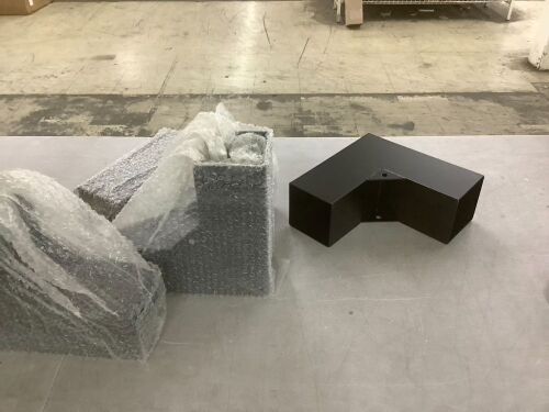 90-Degree Elbow Bracket, 4 pc - Lot 590