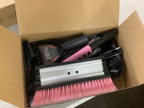 4 in 1 Snow Brush with Shovel, Ice Scraper & Squeegee w/Storage Bag - Lot 123