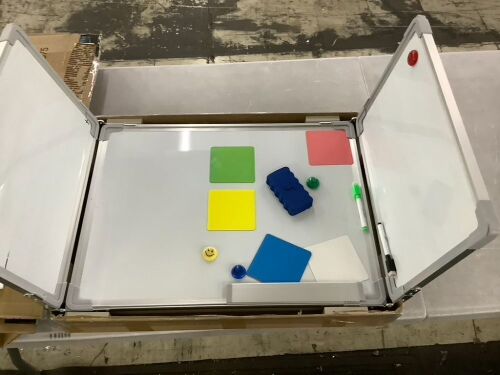 Whiteboard Set, 47" x 18" - Lot 569
