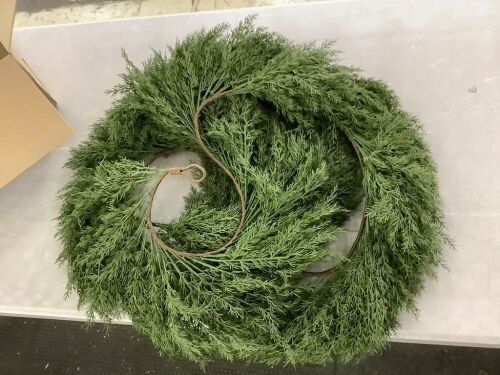 Chistmas Garland - Lot 771