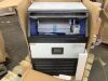 Gilati Commercial Ice Maker 300 lb./24 H Freestanding Ice Maker Machine with 75 lb. Storage, Stainless Steel - Dented - Thumbnail 2