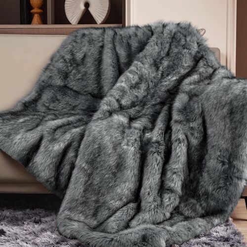 Luxury 1000GSM Faux Fur Throw Blanket, Super Thick Warm Cozy Heavy Blankets for Couch Bed Sofa, Plush Fuzzy Elegant Winter Reversible Mink Blanket for Living Room Bedroom - Lot 7228