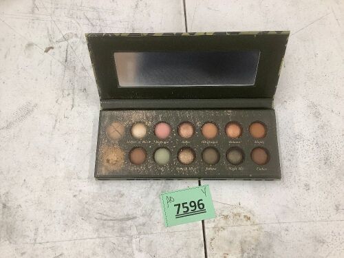 The Delectables Earthy Essentials Baked Eyeshadow Palette | 14 Pigmented Eyeshadows Blendable Natural Look - Lot 7596
