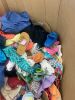 Small Pallet of Clothing & Shoes - Various Sizes - Thumbnail 3