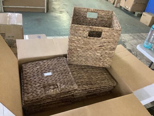Set of 5 Collapsible Hyacinth Storage Baskets w/ Inserts - 12x12in - Lot 414