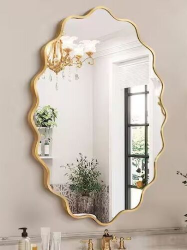 24 in. W x 36 in. H Oval Gold Aluminum Alloy Framed Scalloped Wavy Wall Mirror - Lot 217JF