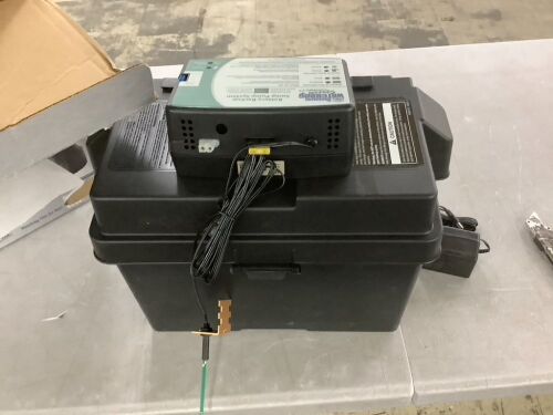 The Basement Watchdog Special CONNECT Battery Backup Sump Pump System, Up to 2,600 GPH - Small Crack in Plastic - Lot 91