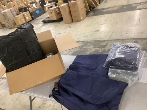 Lot of (2) Deep Patio Chair Cushion with Removable Cover, 24" x 24" x 5.75" - Lot 633