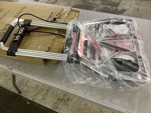 Vergo 275 Ibs Capacity Lightweight Aluminum Folding Hand Truck Dolly with 42" Telescoping Handle - Cracked Piece - Lot 631