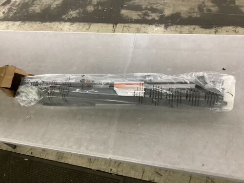 Retractable Mesh Baby Gate - Lot 732