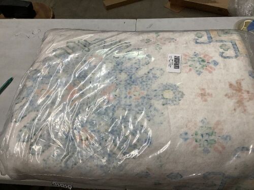 6'x9' Area Rugs for Living Room, Washable Rugs - Lot 7944