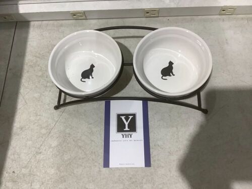 Lot of (8) YHY Raised Cat Food & Water Bowls  - Lot 130