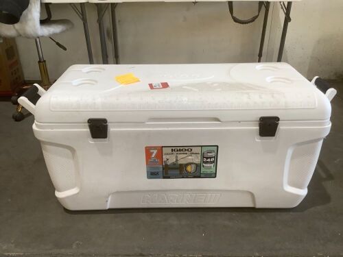 Igloo 150 Qt Cooler - Good Condition  - Lot 555