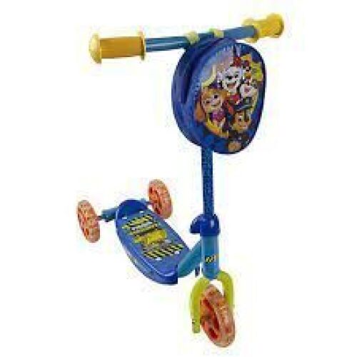 PlayWheels Paw Patrol 3-Wheel Scooter with Light Up Wheels  - Lot 652
