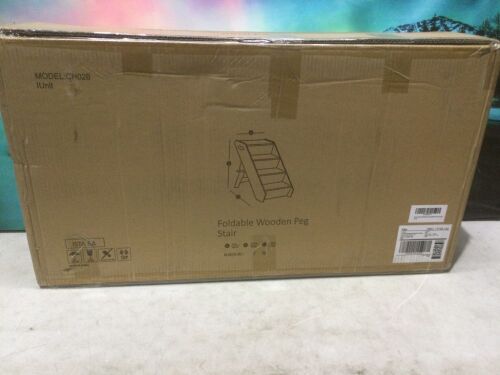 Foldable Wooden Pet Stairs - Lot 672