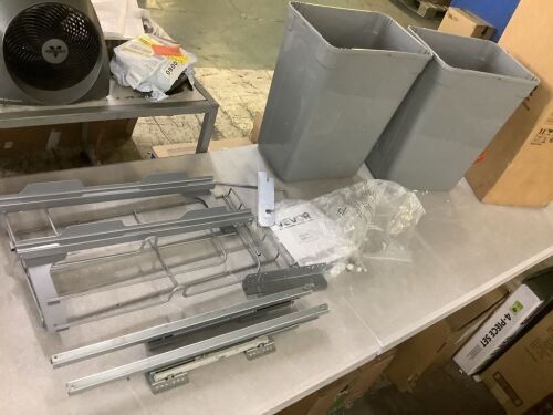 VEVOR Pull Out Double Trash Can 35 qt. x 2 with Door Mount Kit, Soft Close Slides - 1 Trash Can Cracked - Lot 714JF