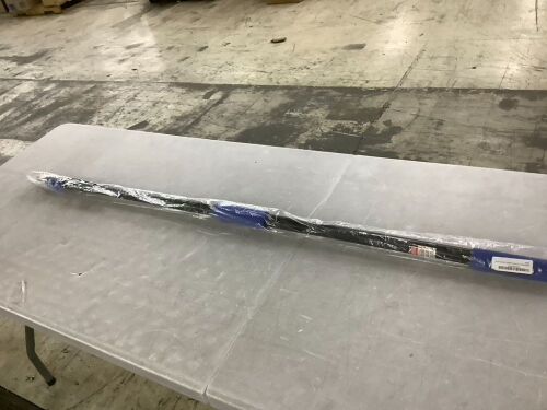 EVERSPROUT Telescoping Pole - Lot 754