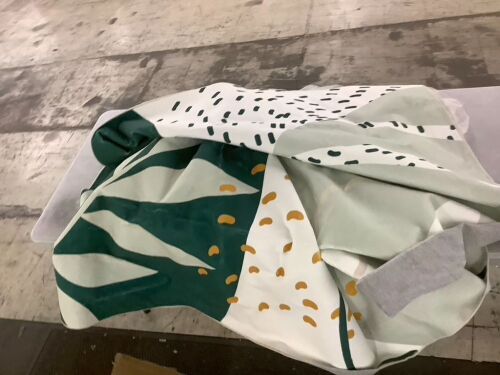 Washable Area Rug, 8 x 10 - Lot 249