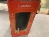 Lasko Artisan Series Oscillating Ceramic Space Heater w/ Thermostat, Timer, 2 Heat Settings, Remote Control, 15.5”, Black, 1500W - Thumbnail 4
