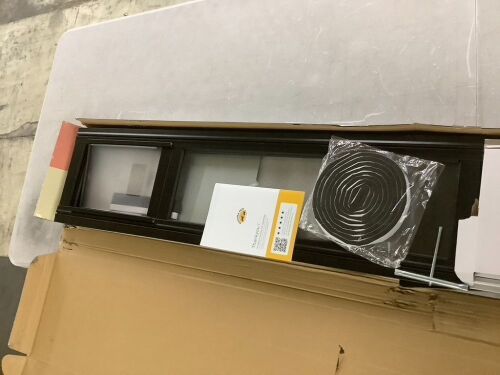 Glass Patio Pet Door for Sliding Doors - Lot 474