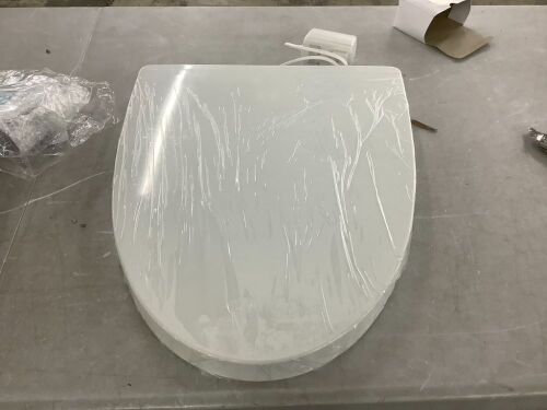 Heated Toilet Seat - Lot 363